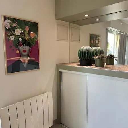 L Appartement *